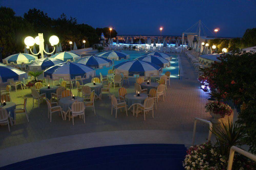 Hotel Corallo Bibione Esterno foto