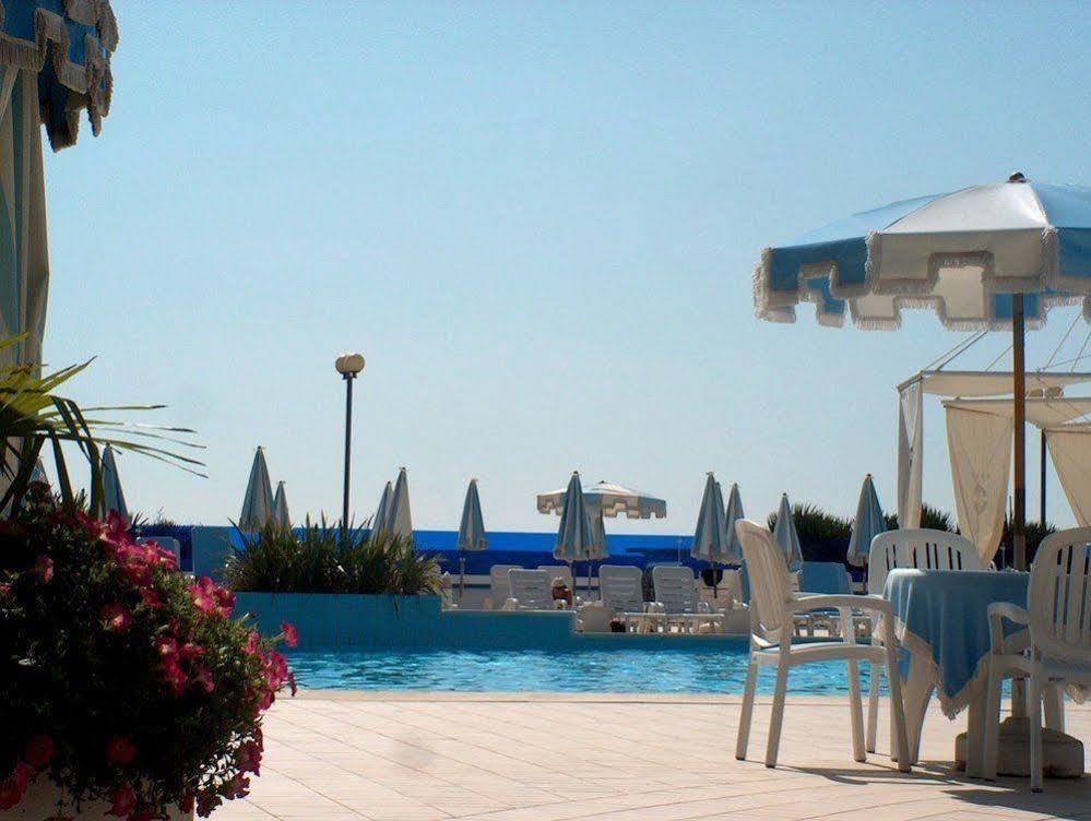 Hotel Corallo Bibione Esterno foto