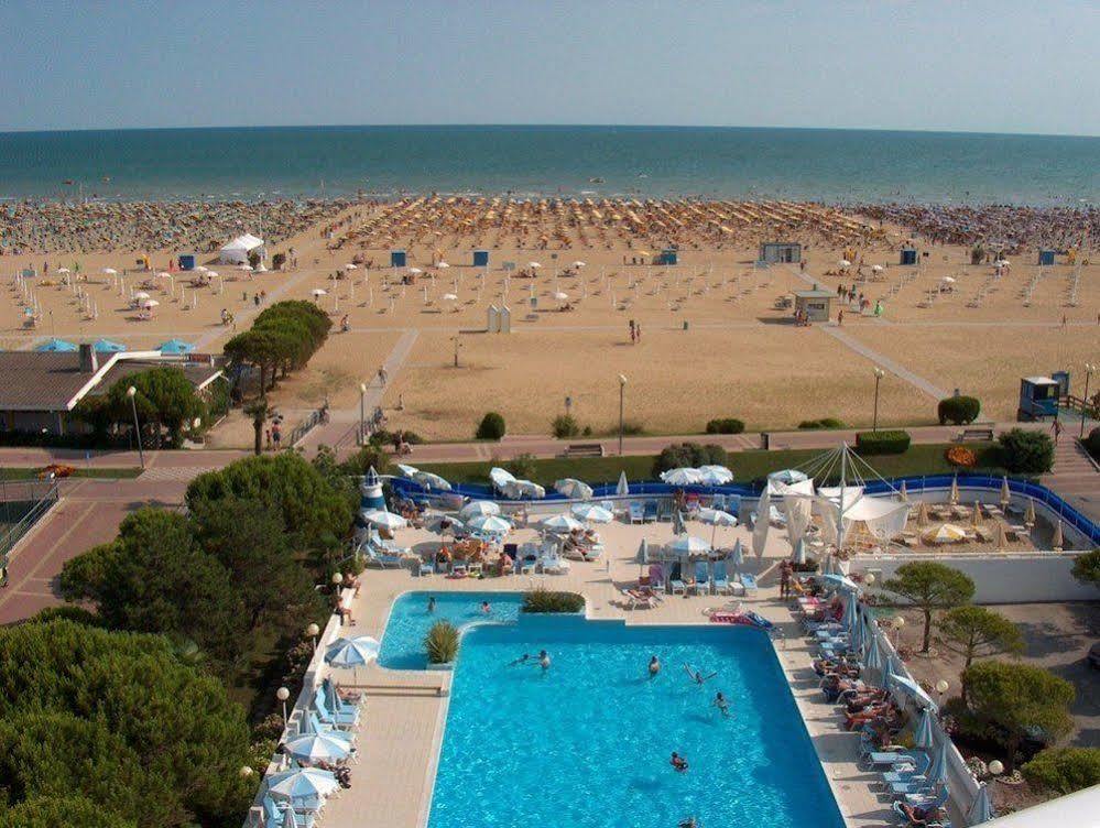 Hotel Corallo Bibione Esterno foto