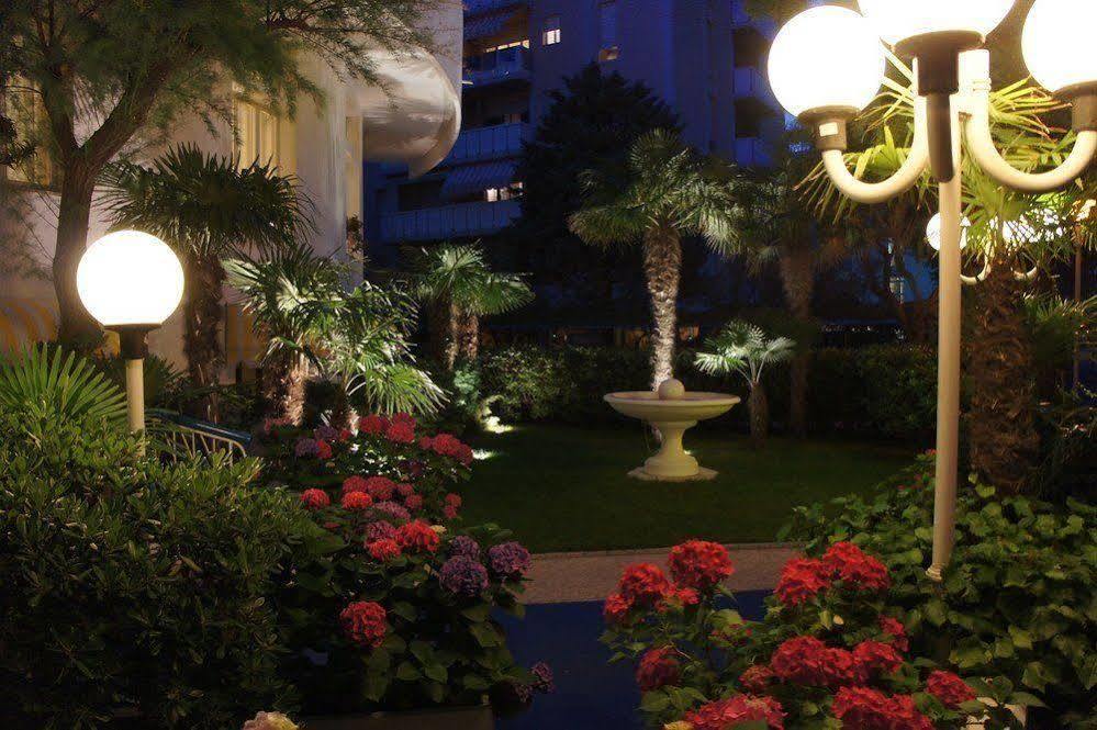 Hotel Corallo Bibione Esterno foto