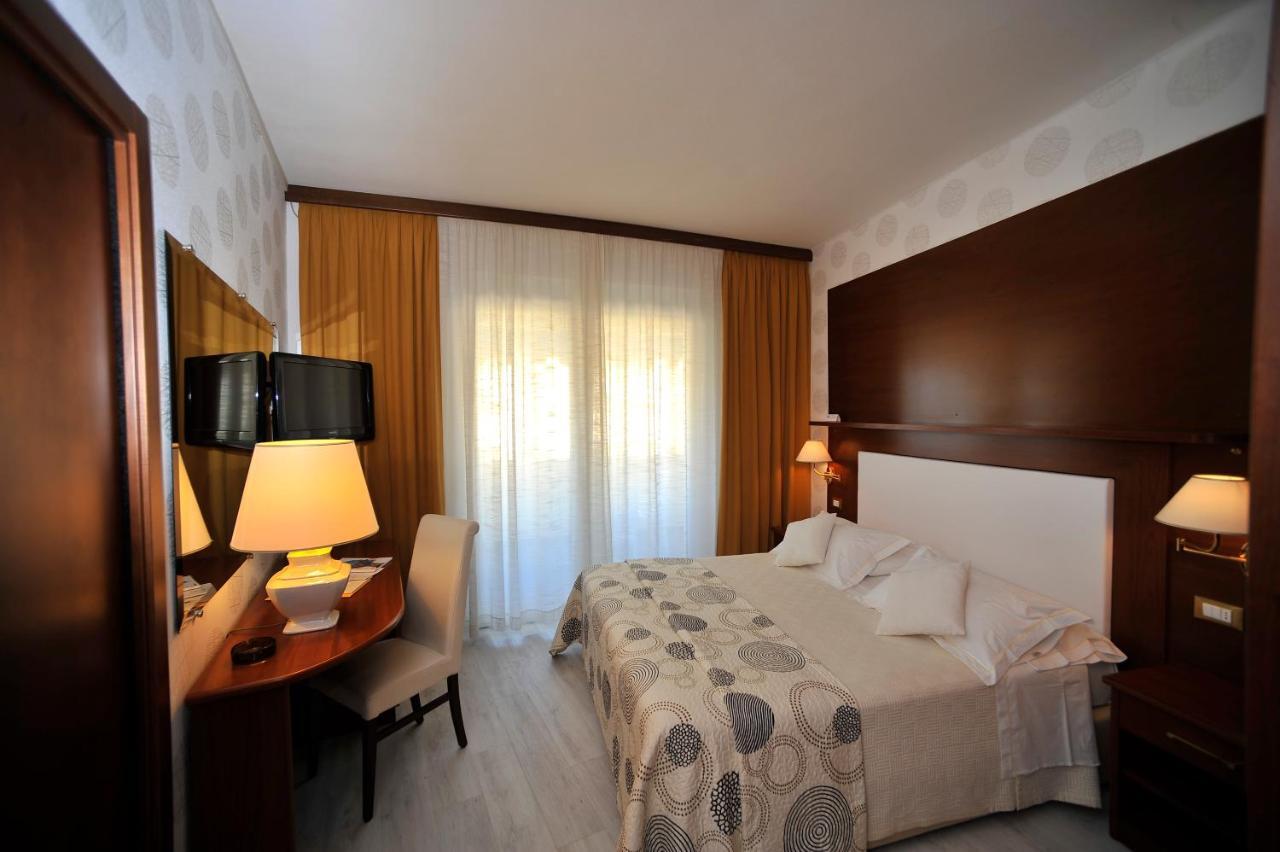 Hotel Corallo Bibione Esterno foto